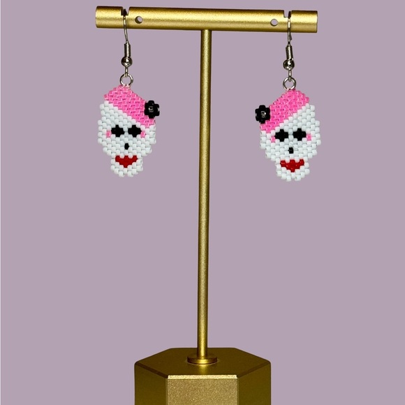 Pink & White Beaded Skull Earrings - Hand Crafted - Halloween Dia de Los Muertos - Picture 6 of 7